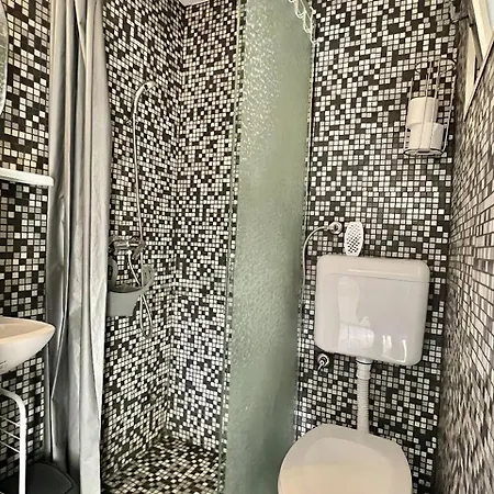 Liya Lägenhet Baška Voda Exteriör bild